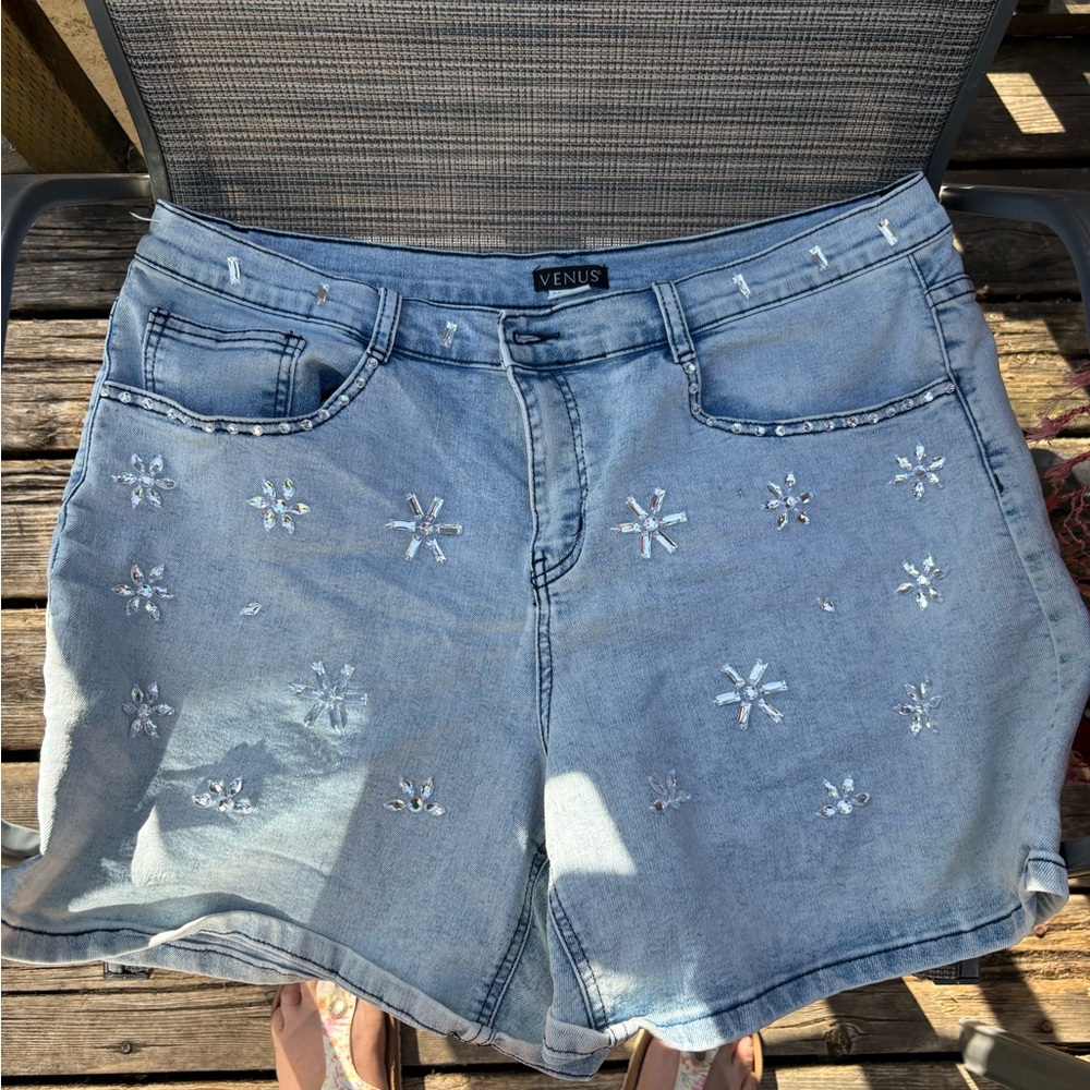 VENUS Blue Jean Shorts with jeweled Floral Design